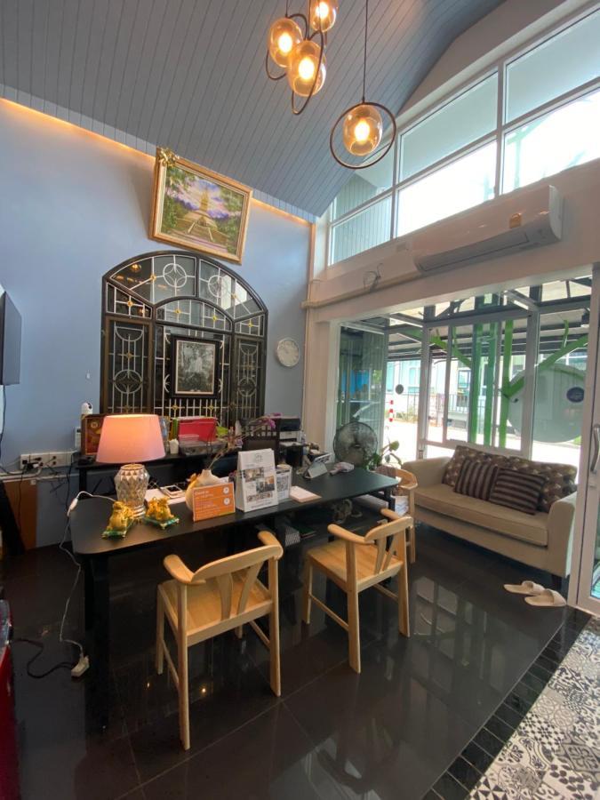 Jeboutiquelangsuan Hotel Lang Suan Exterior foto